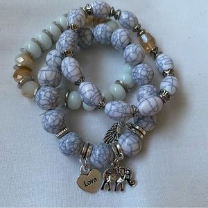 Set Of 3 Acrylic Bead And Charms Stretch Stack Bracelets NWOT